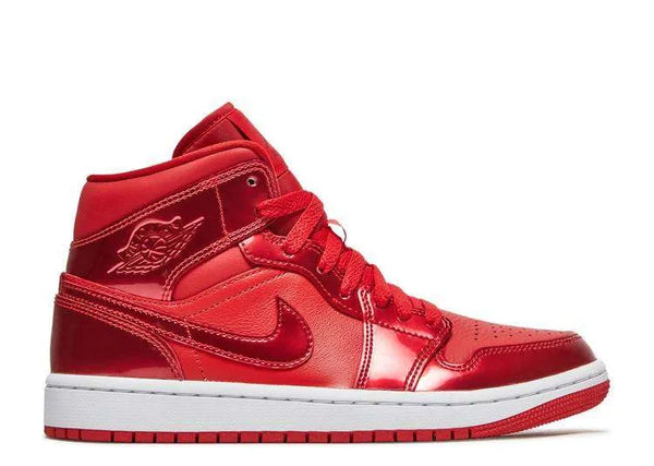 AJ 1 MID ‘UNIVERSITY RED POMENEGRATE’