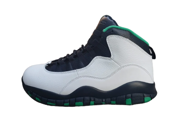 AJ 10 “Blanco, Negro y Verde”