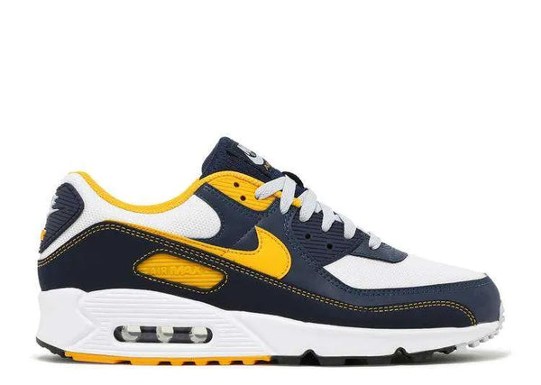 AM 90 ‘DUNK FROM ABOVE’
