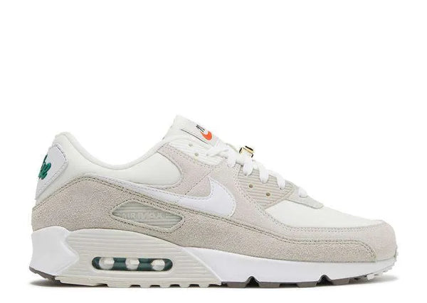 AM 90 ‘FIRST USE PACK SAIL’