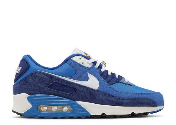 AM 90 ‘FIRST USE PACK SIGNAL BLUE’