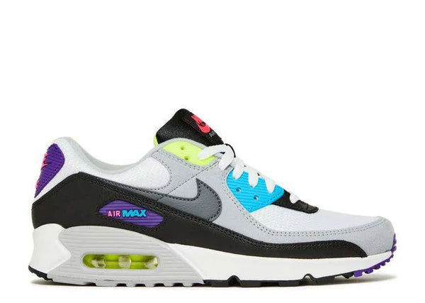 AM 90 ‘WHAT THE’