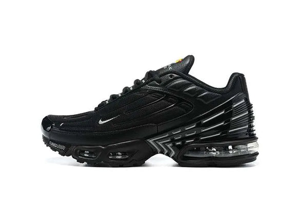 AM PLUS TN 3 ‘BLACK METALLIC SILVER’