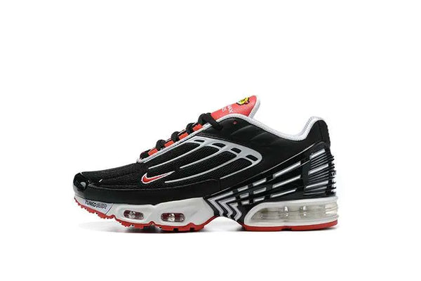 AM PLUS TN 3 ‘BLACK UNIVERSITY RED’