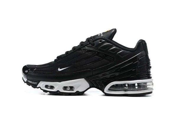 AM PLUS TN 3 ‘BLACK WHITE’