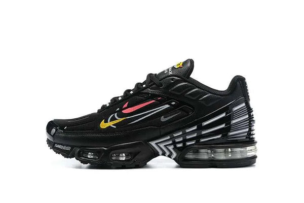 AM PLUS TN 3 ‘QUADRUPLE SWOOSH BLACK’