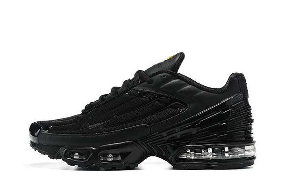 AM PLUS TN 3 ‘TRIPLE BLACK’