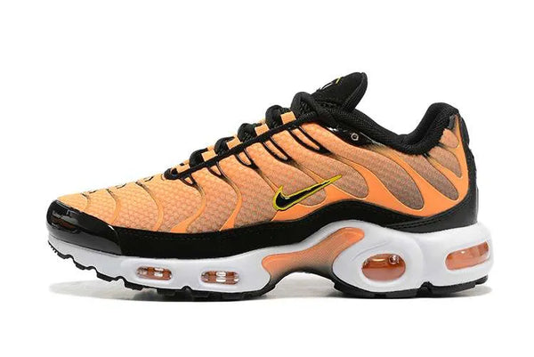 AM PLUS TN ‘ORANGE BLACK’