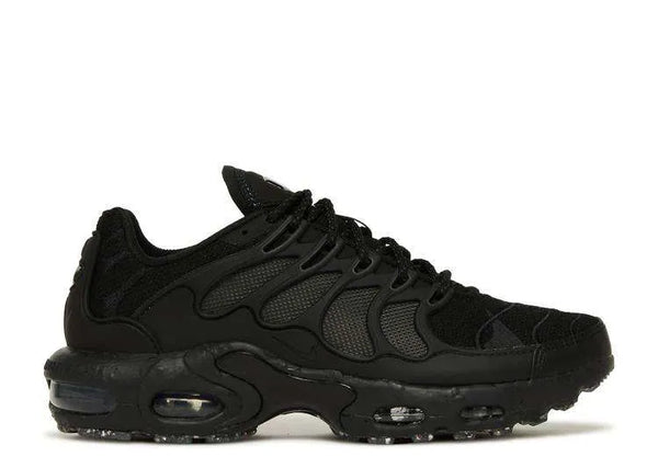 AM TERRASCAPE PLUS ‘TRIPLE BLACK’