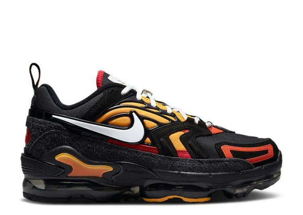 AIR VAPORMAX EVO ‘FIRST USE BLACK ORANGE’