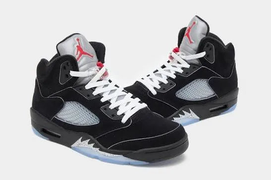 Jordan 5 Retro OG ‘Black Metallic Reimagined’