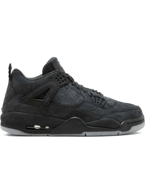 JR 4 x Kaws negras