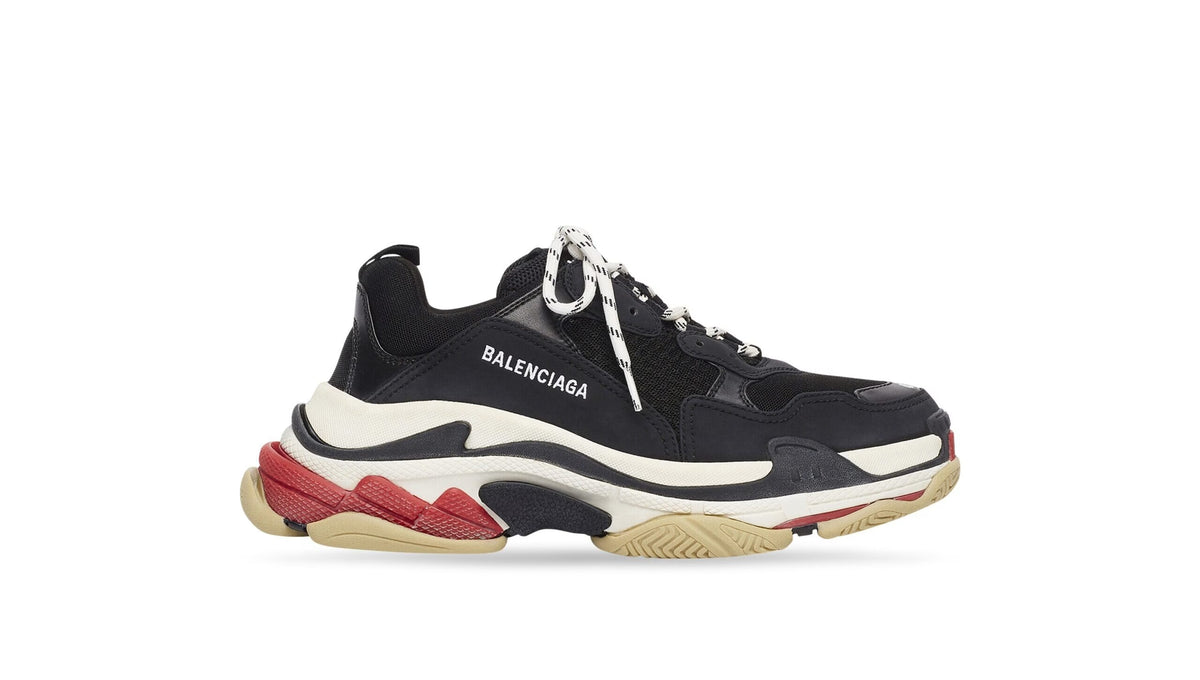 Men’s Triple S Sneaker in Black