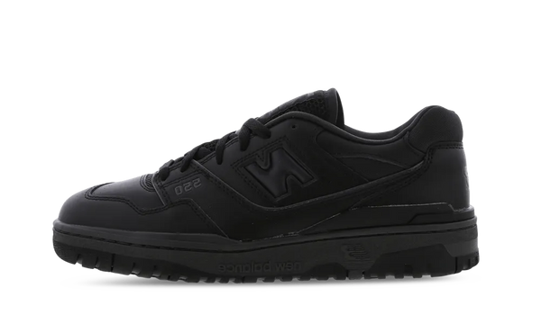 NB 550 Triple Black