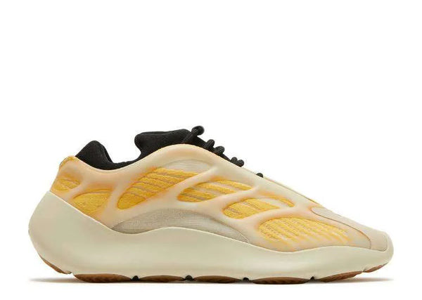 Y 700 V3 ‘MONO SAFFLOWER’