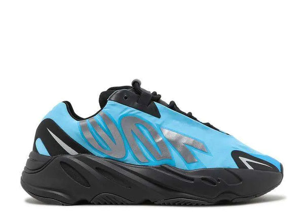 Y BOOST 700 MNVN ‘BRIGHT CYAN’