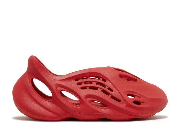 Y FOAM RUNNER ‘VERMILLON’